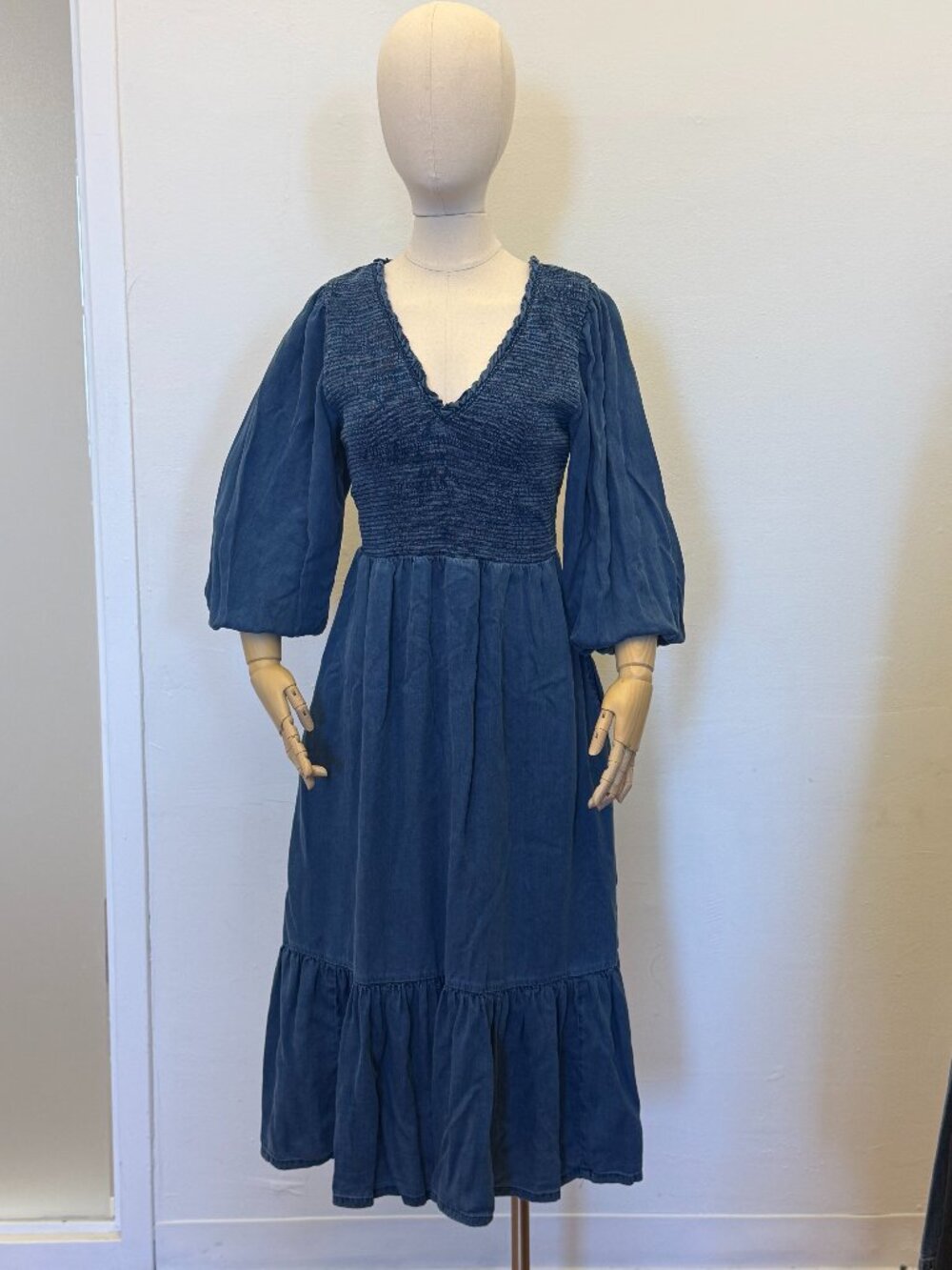 Old Navy Denim Smocked Midi Dress — Size L